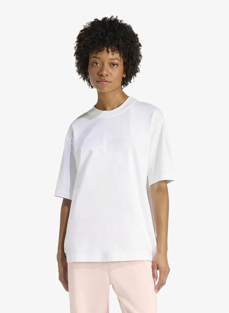 adidas Originals Essentials Linear  Oversized T-Shirt